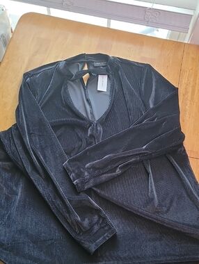 Lane Bryant Black Velvet Keyhole Long Sleeve Top